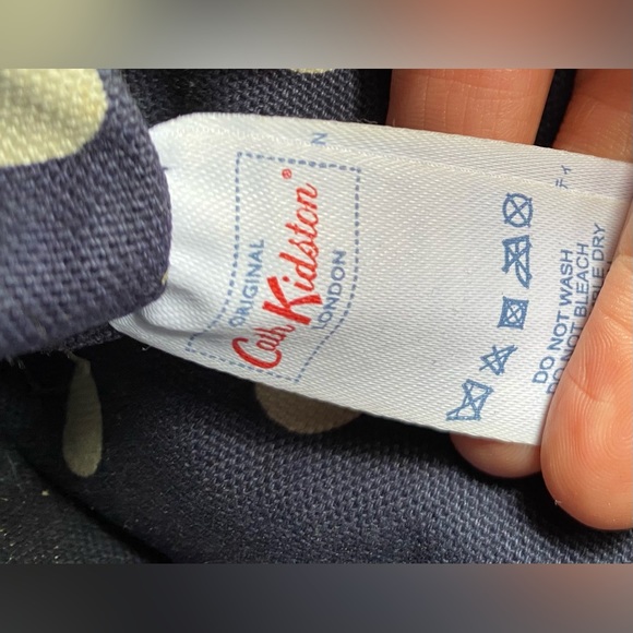Cath Kidston Navy Blue Polka Dot Handbag Classic Multiple Pocket Rockabilly - Picture 9 of 10